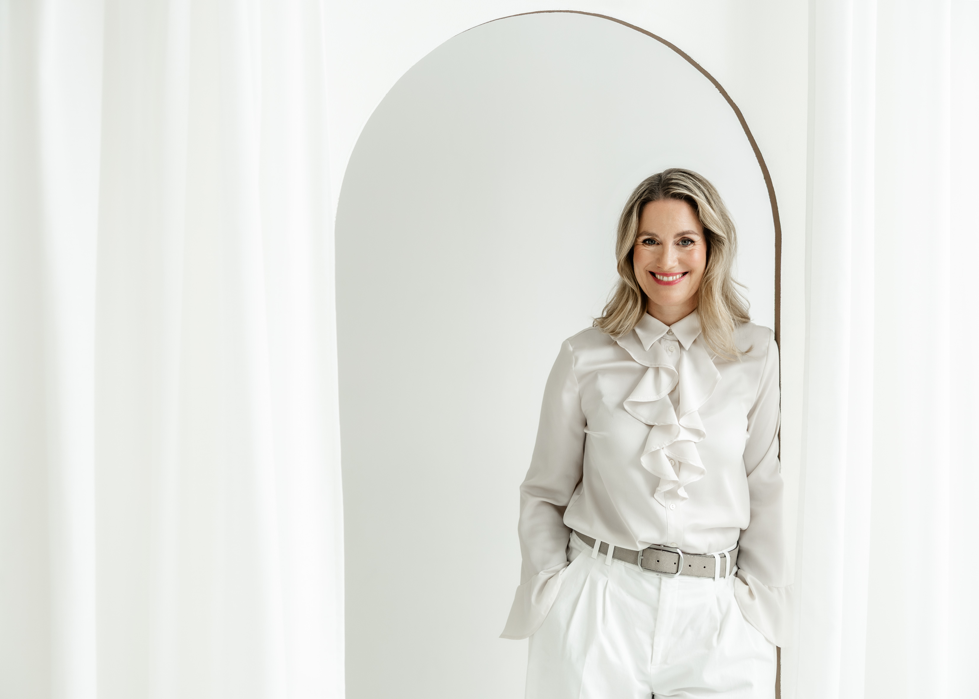 Online-Coaching plus Produkte: Essential Glow – Die Basis für Regeneration und gesunde Haut Online-Coaching plus Produkte: Essential Glow – Die Basis für Regeneration und gesunde Haut